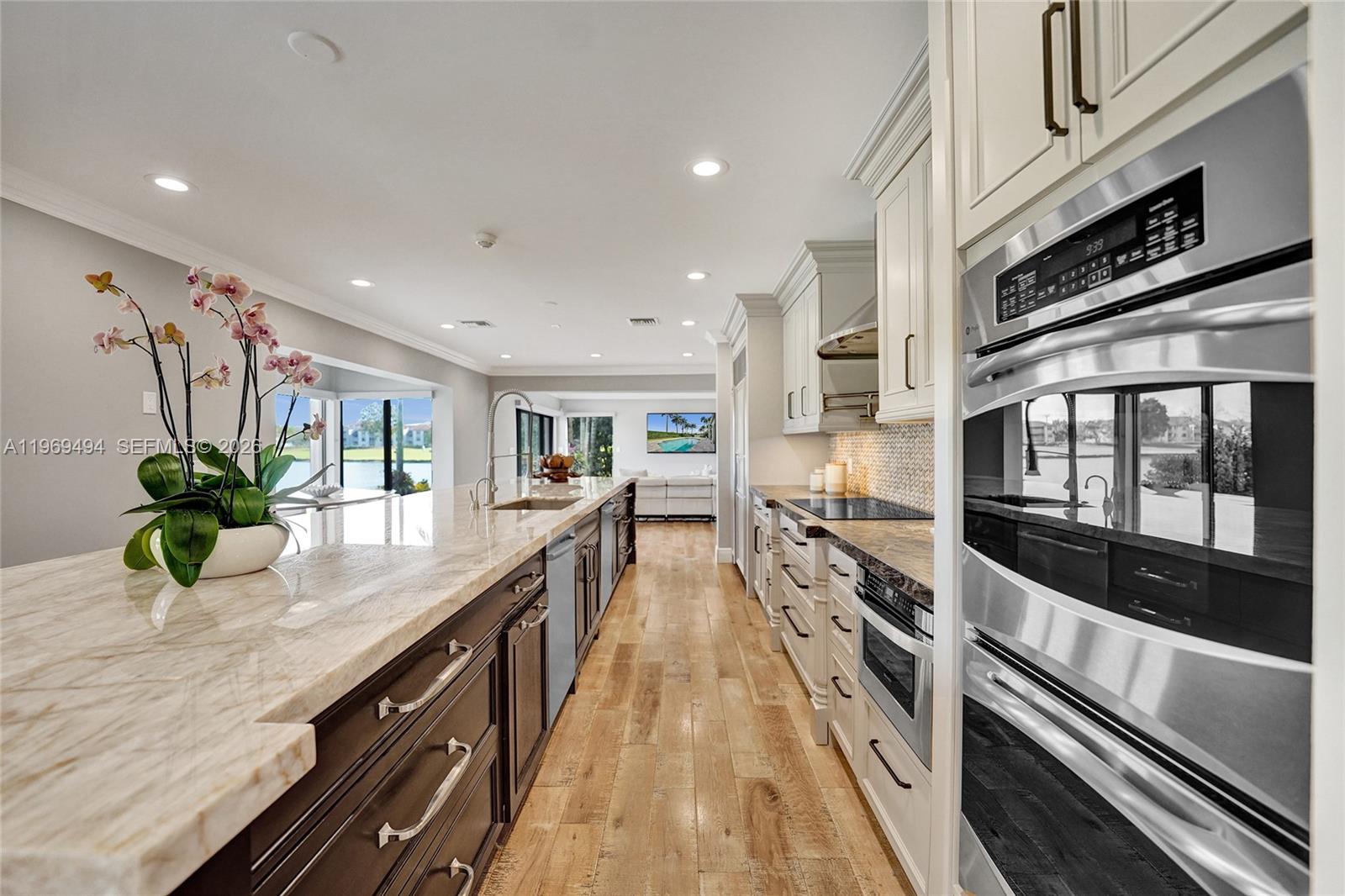 2941 Fairway Dr Hollywood, FL 33021