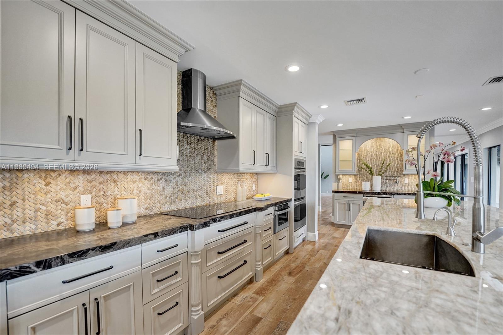 2941 Fairway Dr Hollywood, FL 33021