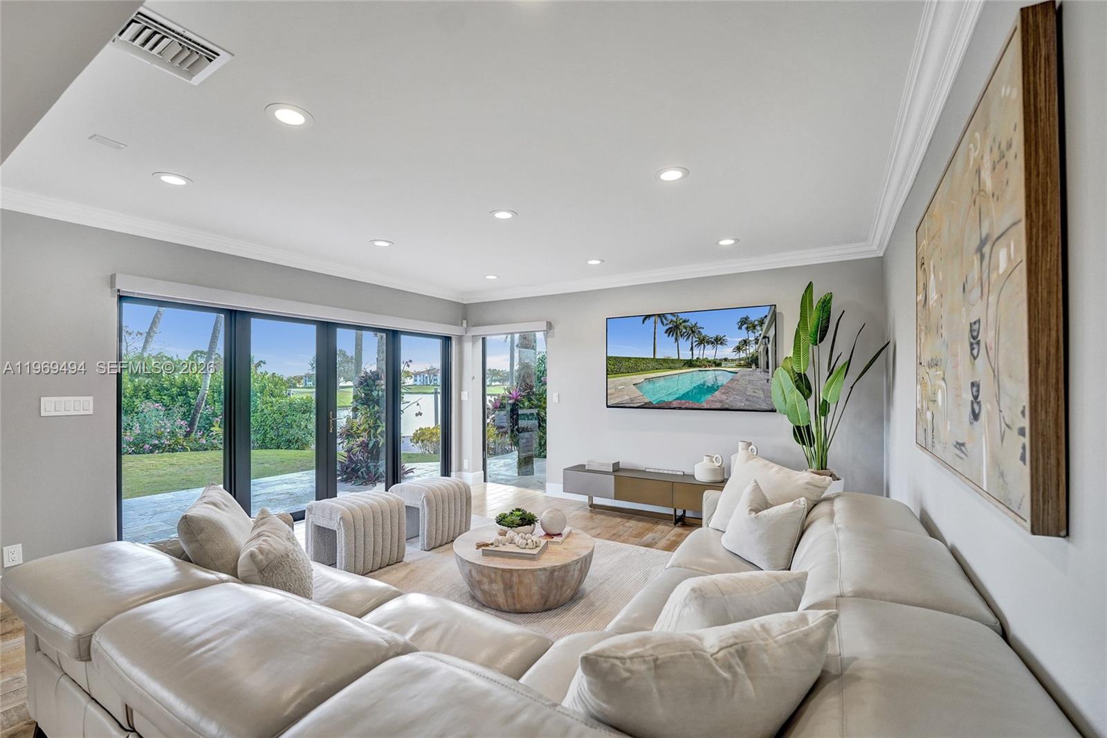 2941 Fairway Dr Hollywood, FL 33021