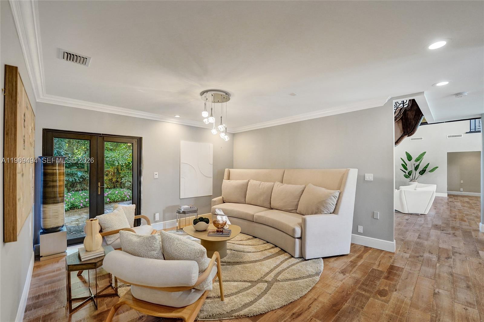 2941 Fairway Dr Hollywood, FL 33021