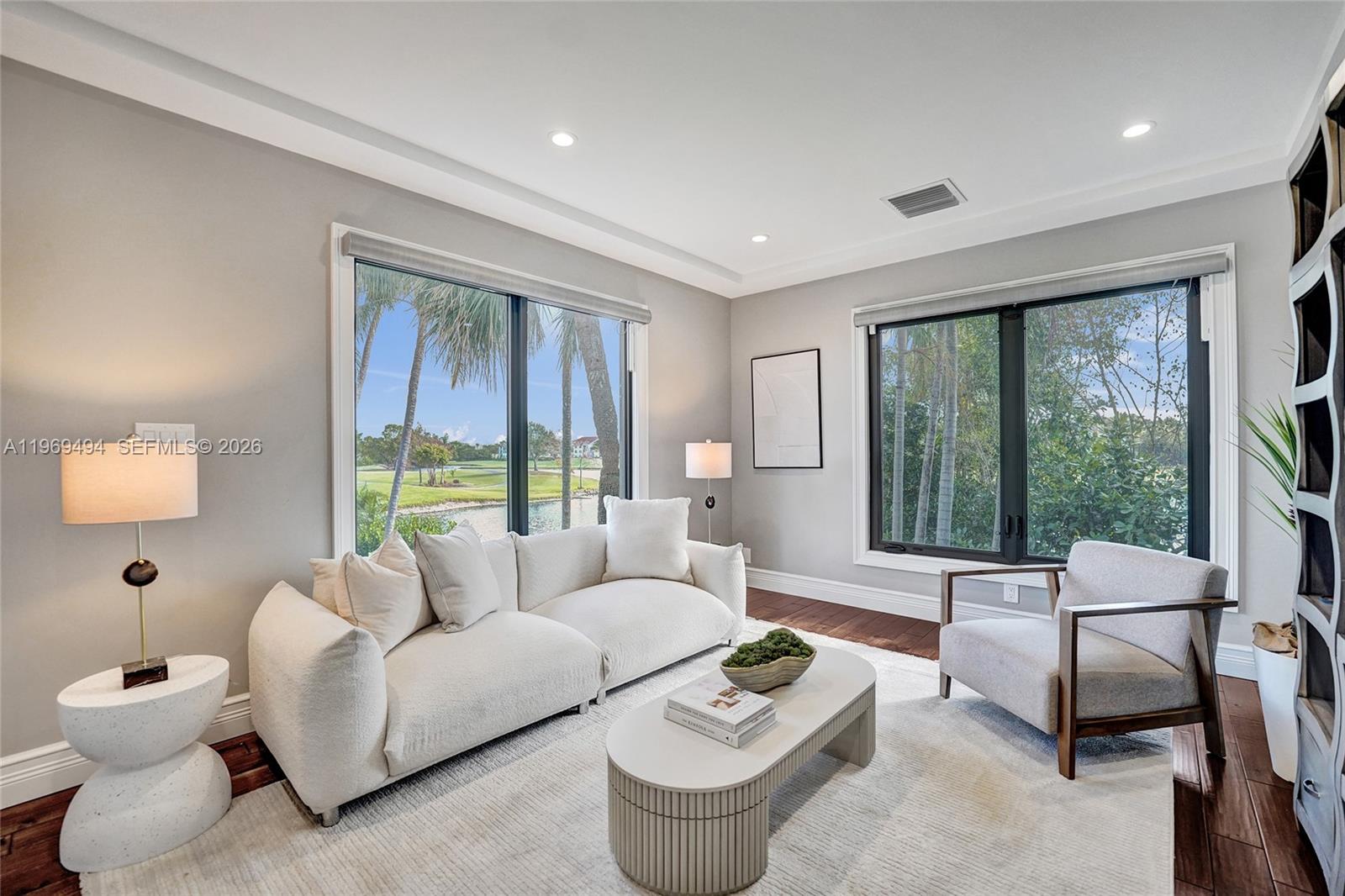 2941 Fairway Dr Hollywood, FL 33021