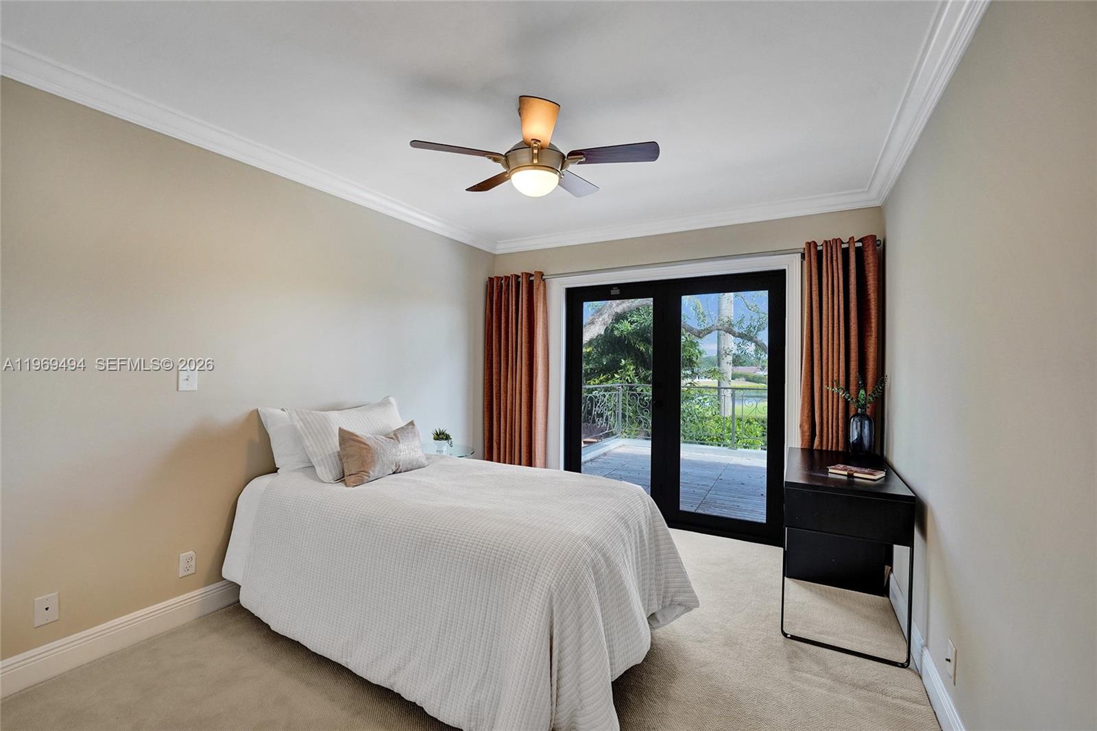 2941 Fairway Dr Hollywood, FL 33021