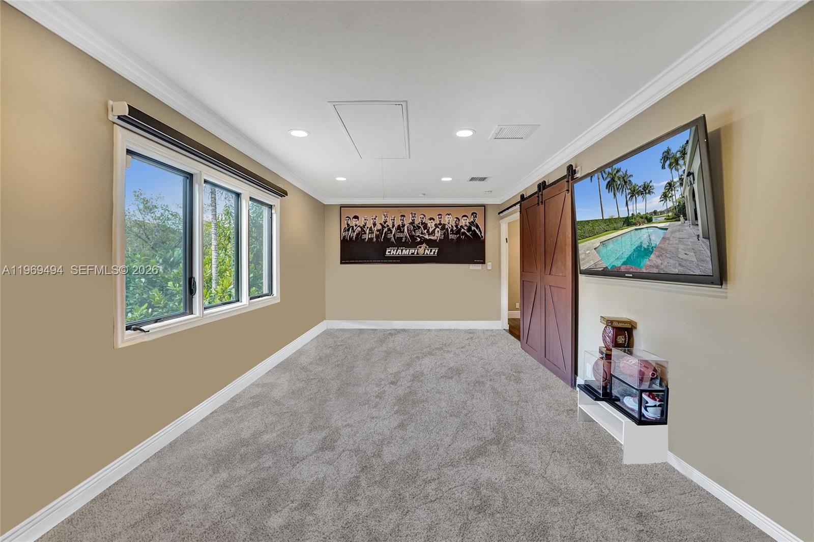 2941 Fairway Dr Hollywood, FL 33021