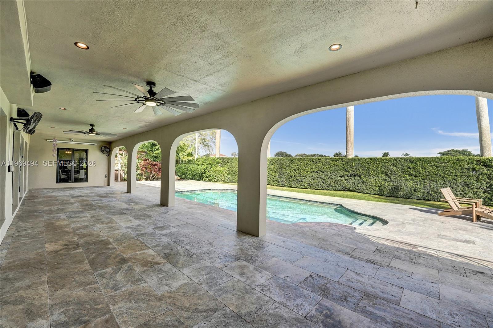 2941 Fairway Dr Hollywood, FL 33021