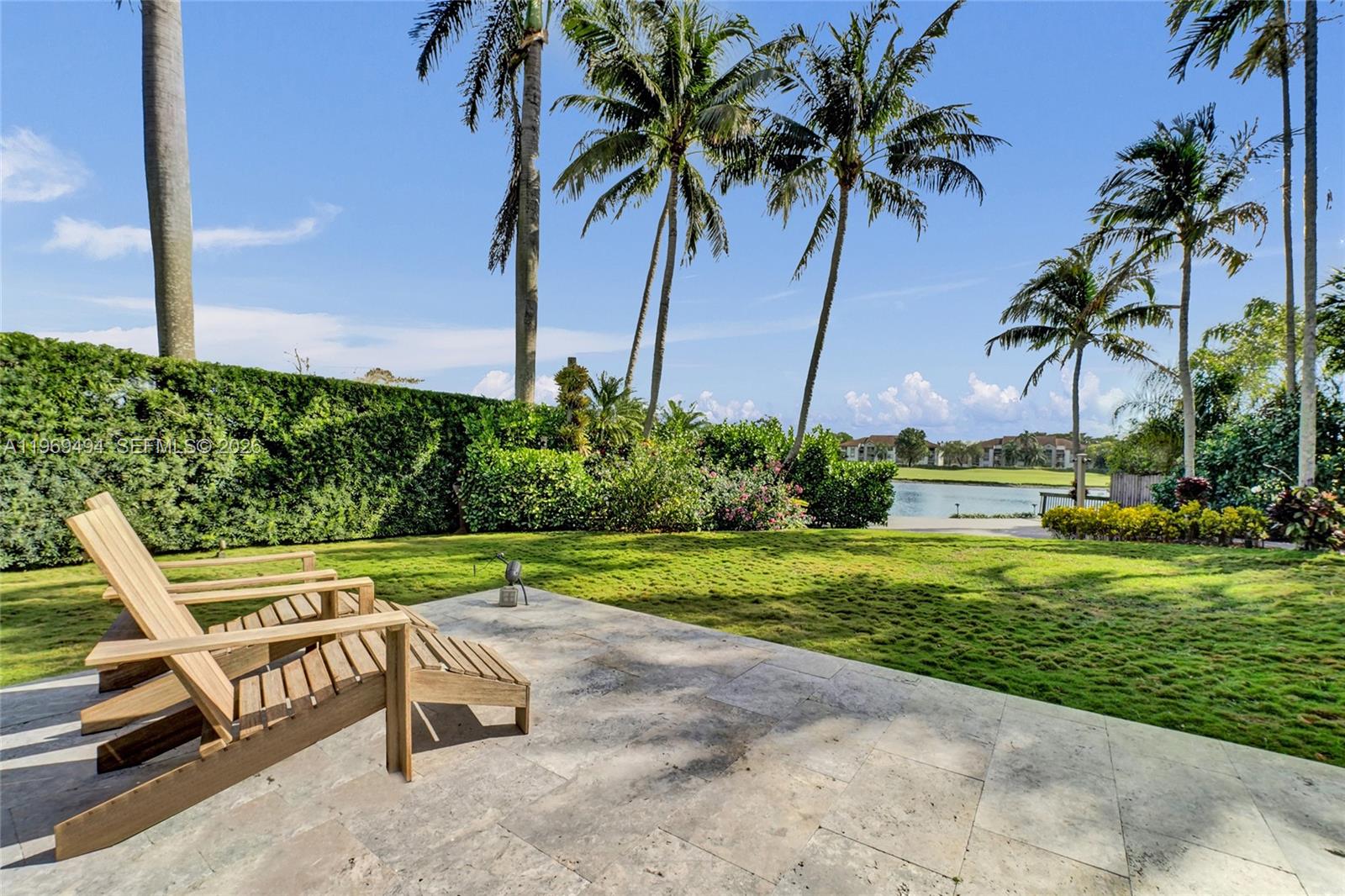 2941 Fairway Dr Hollywood, FL 33021