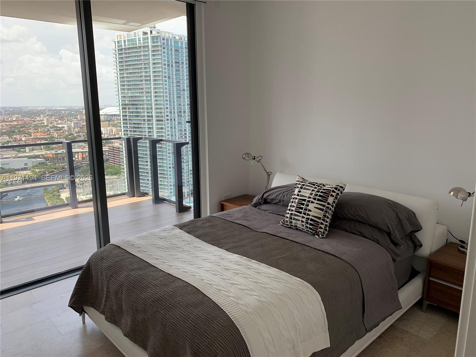 image Reach Brickell City Centre40