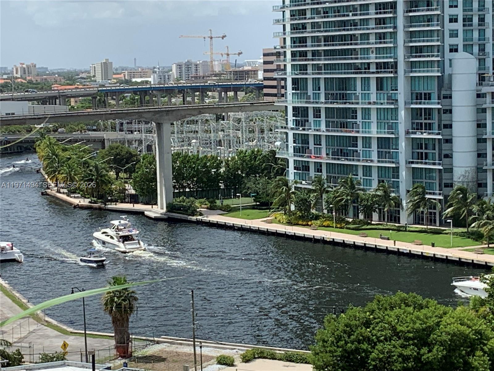 image Reach Brickell City Centre45