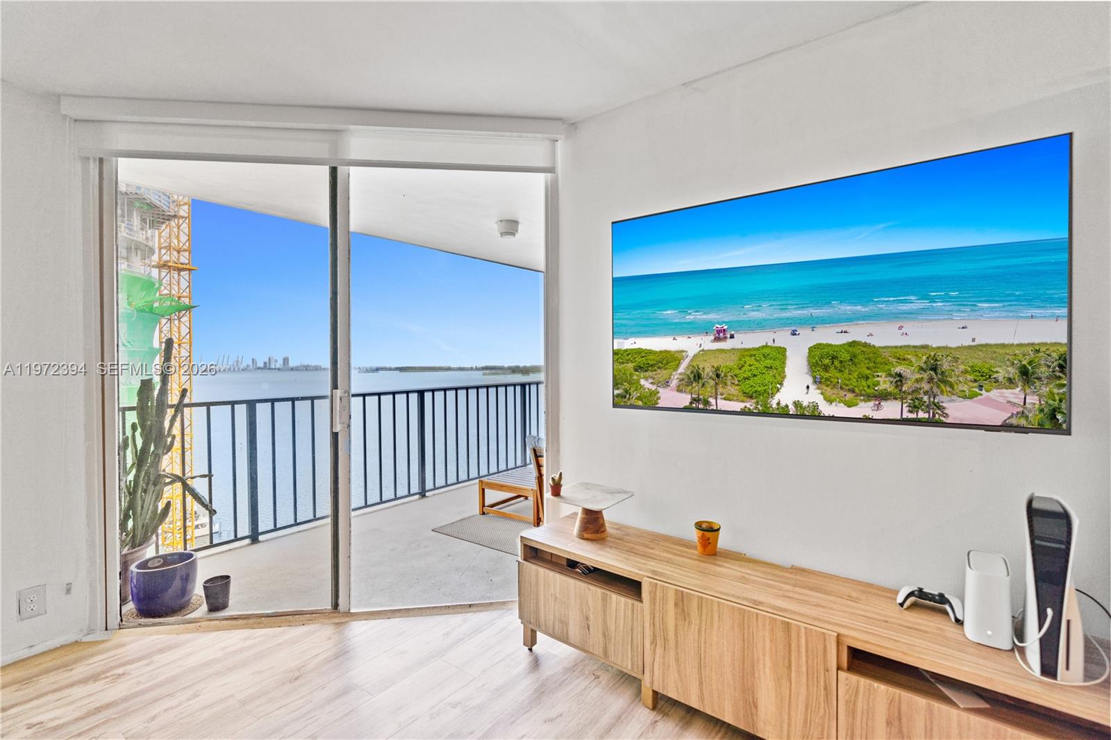 image Brickell Place I1