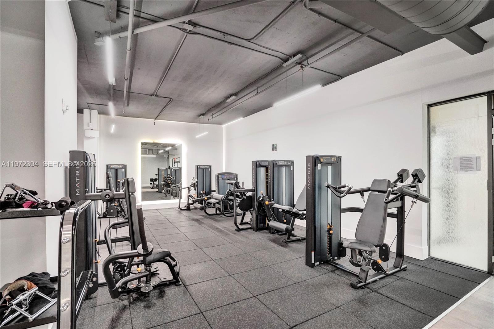 image Brickell Place I23