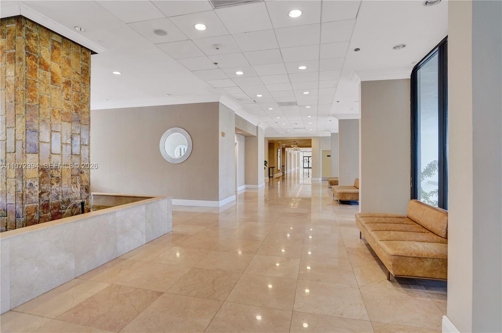 image Brickell Place I32