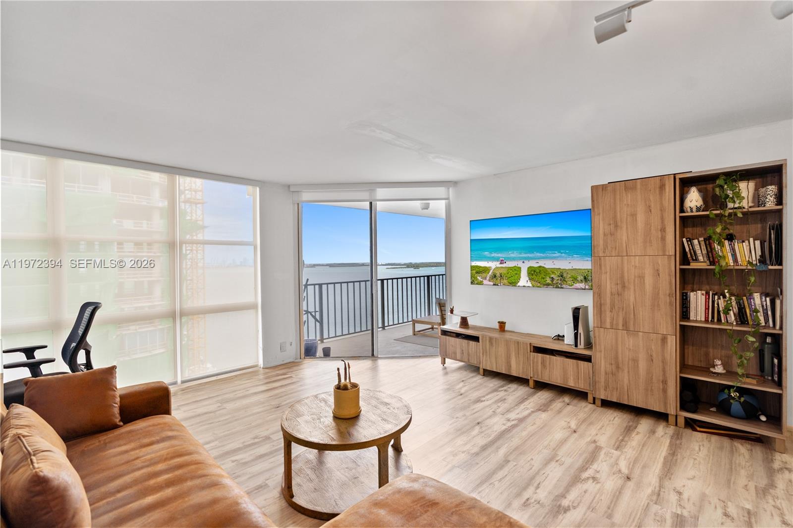 image Brickell Place I4