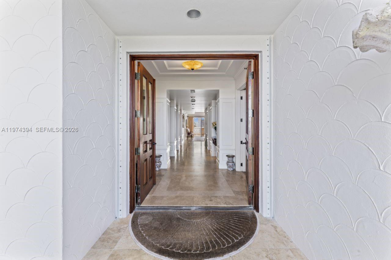 5266 Fisher Is Dr #5266 Miami Beach, FL 33109