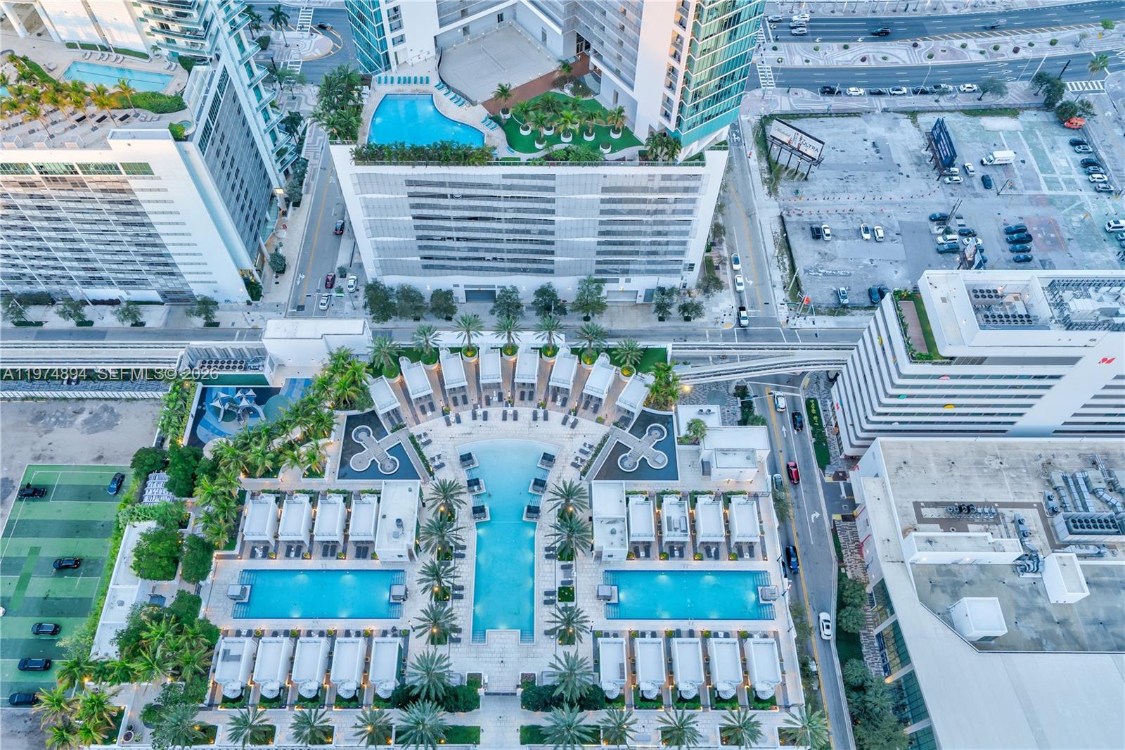 image Paramount Miami Worldcenter17