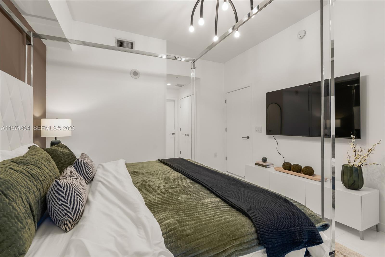 image Paramount Miami Worldcenter25