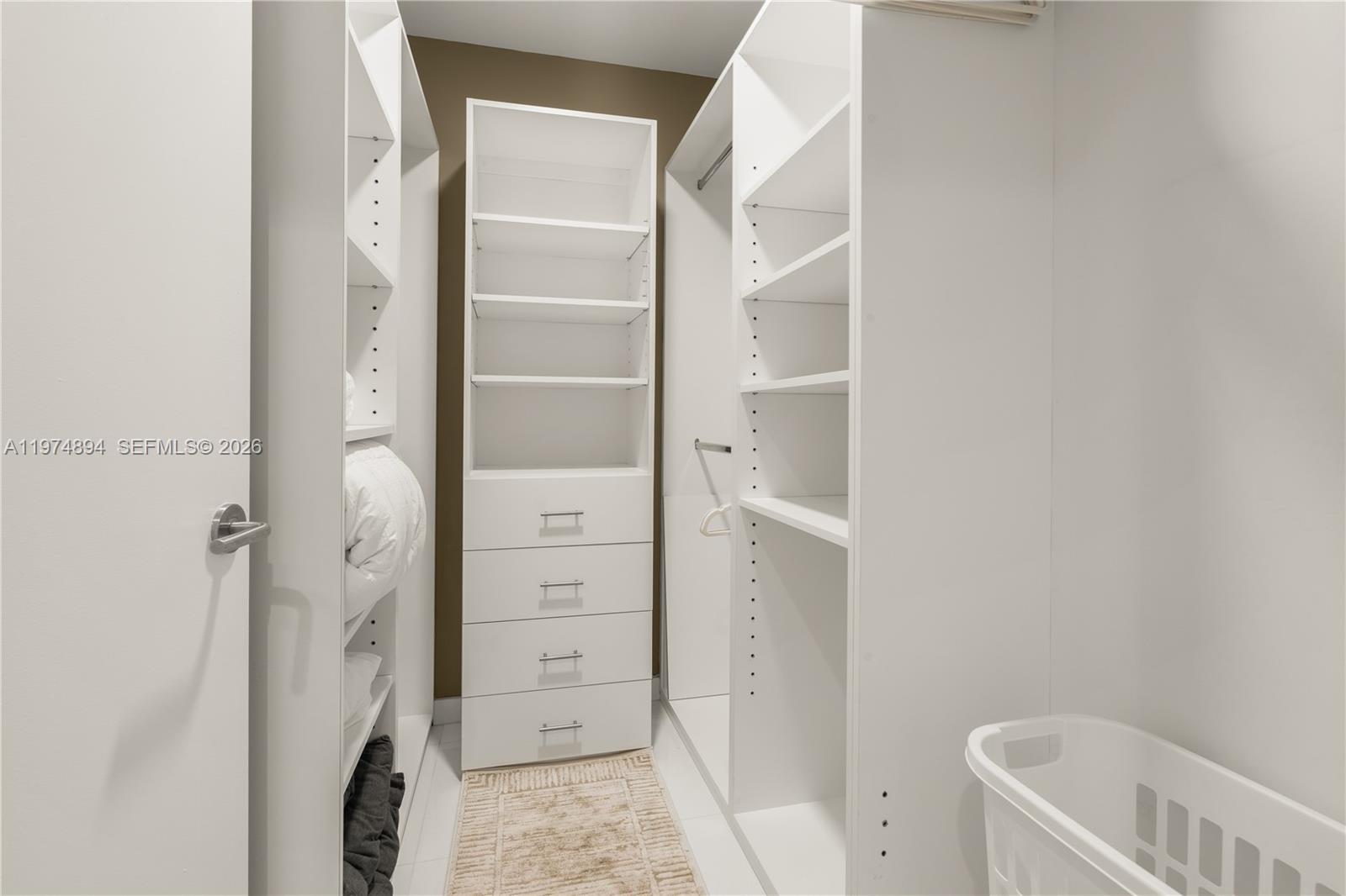 image Paramount Miami Worldcenter32