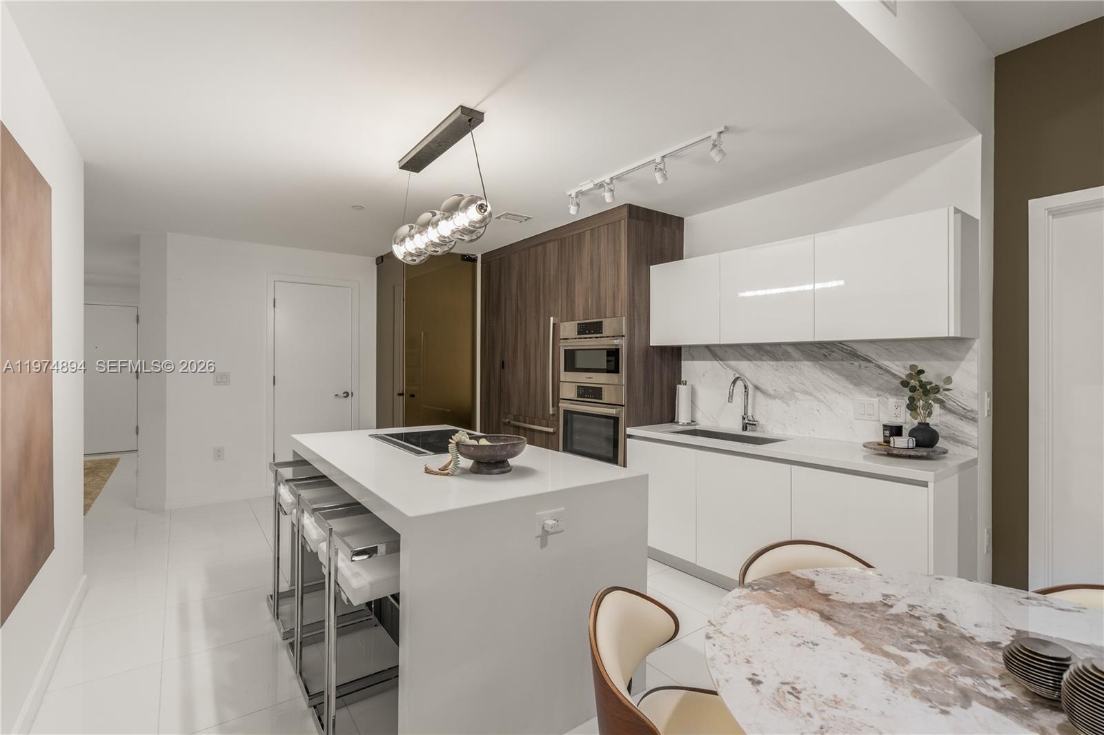 image Paramount Miami Worldcenter8