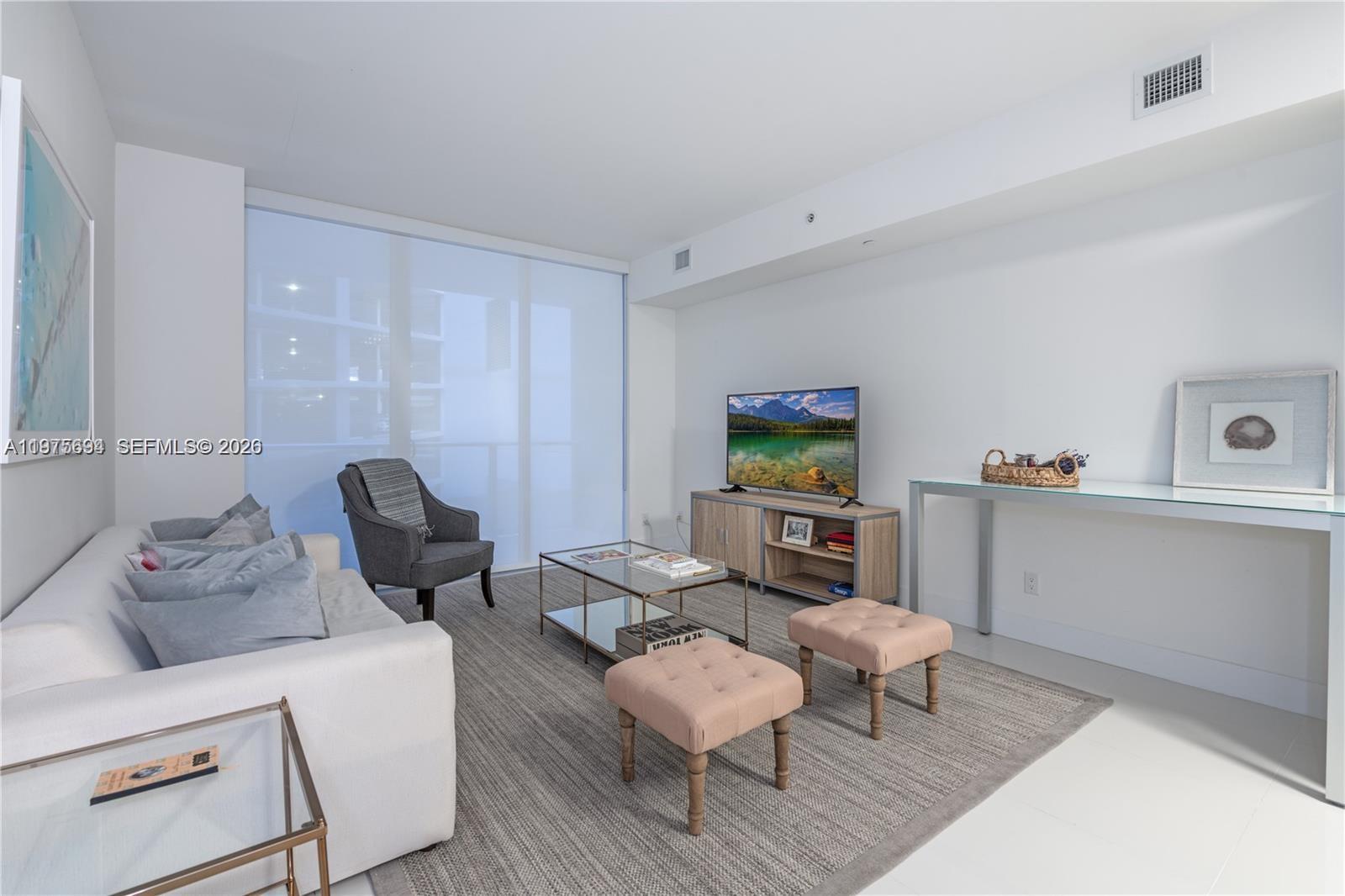 image Brickell House25