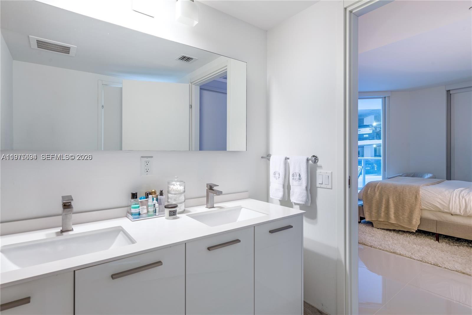 image Brickell House27