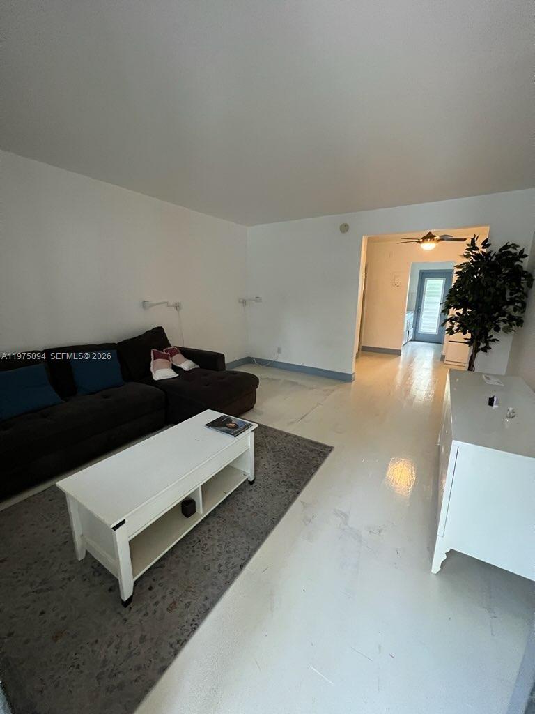 761 Euclid Ave #12B Miami Beach, FL 33139