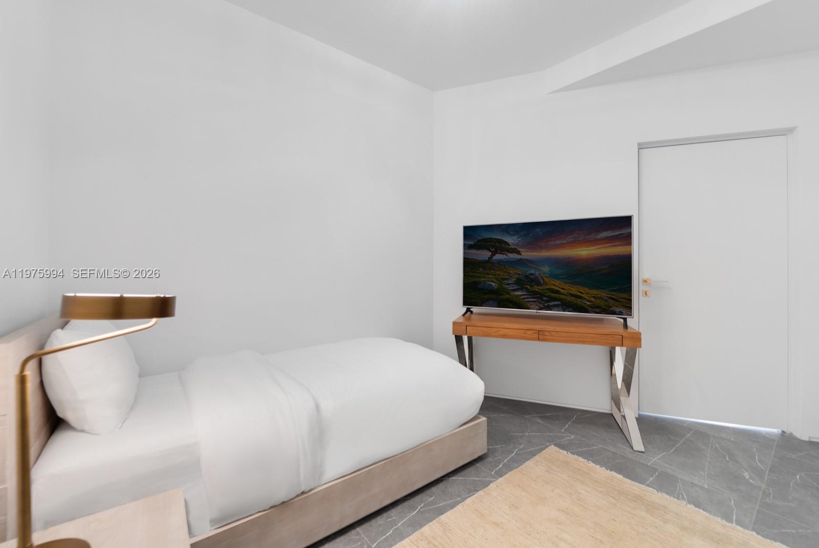 2900 NE 7th Ave #UPH-4602 Miami, FL 33137