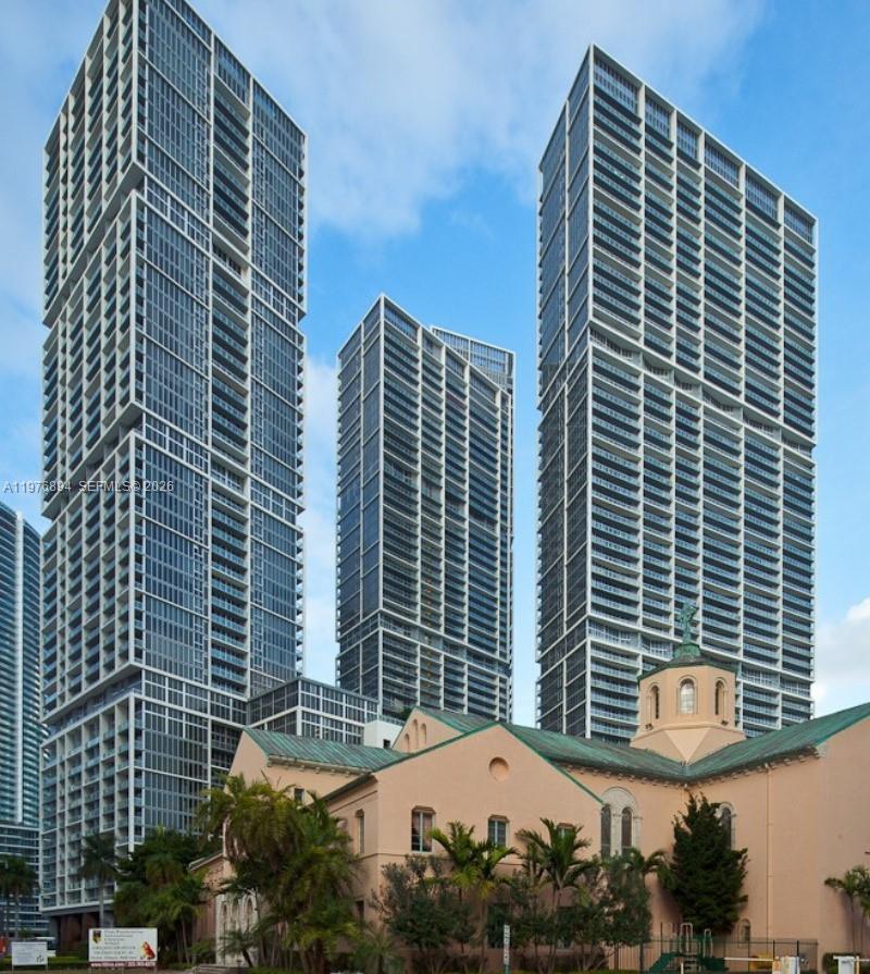 495 Brickell Ave #5310