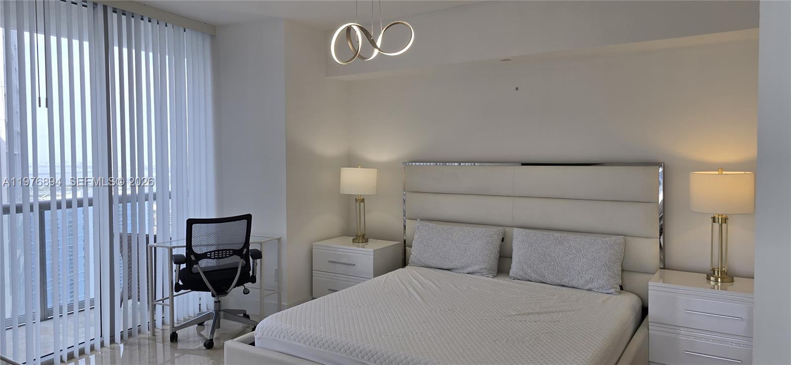 image Icon Brickell II10