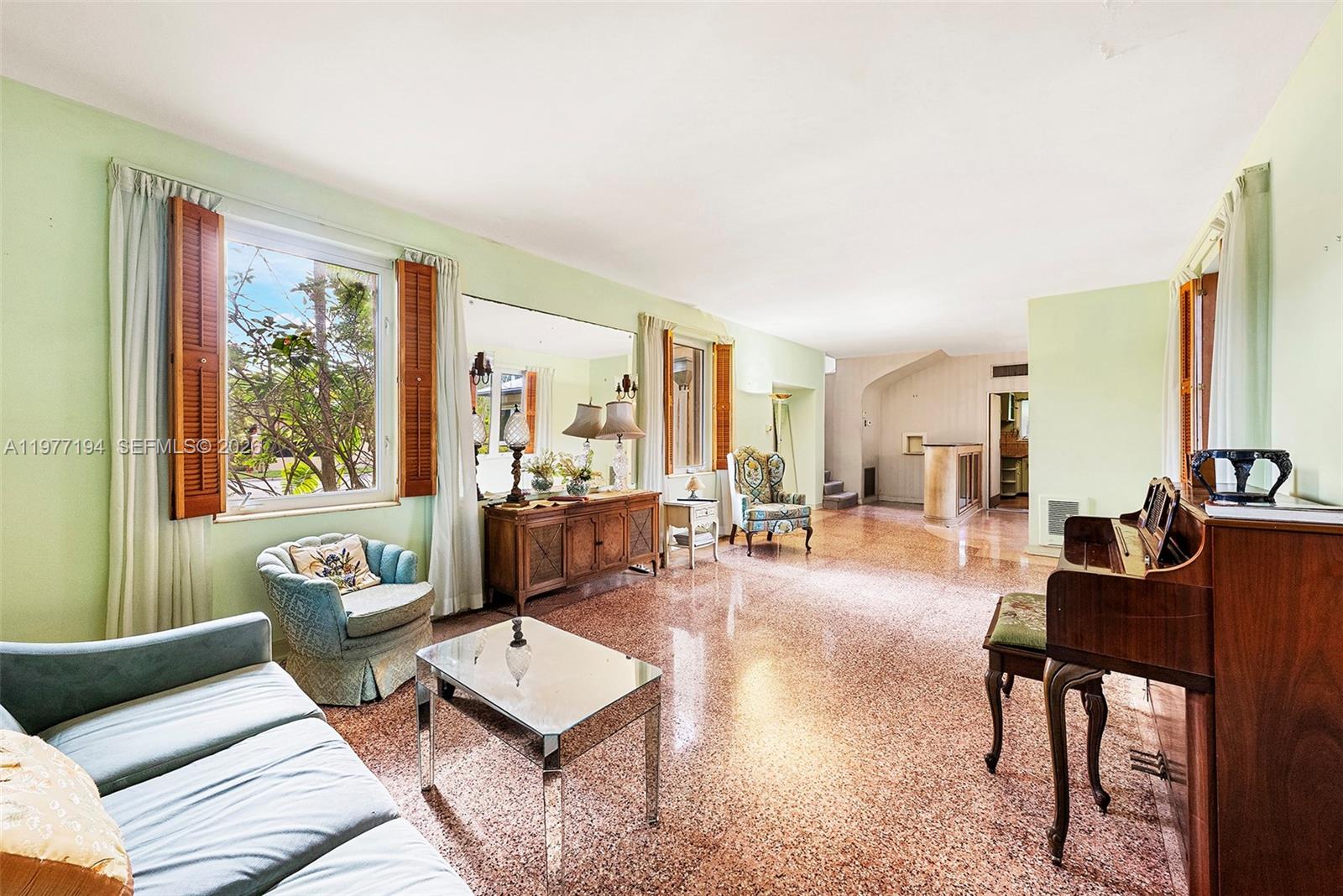 701 SW 27th Rd Miami, FL 33129