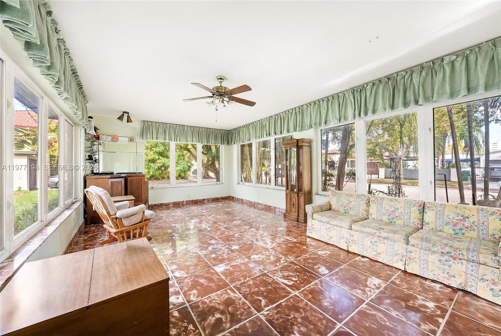 701 SW 27th Rd Miami, FL 33129