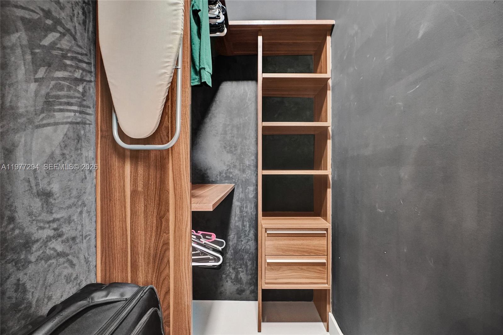 10223 NW 75th Ter Doral, FL 33178