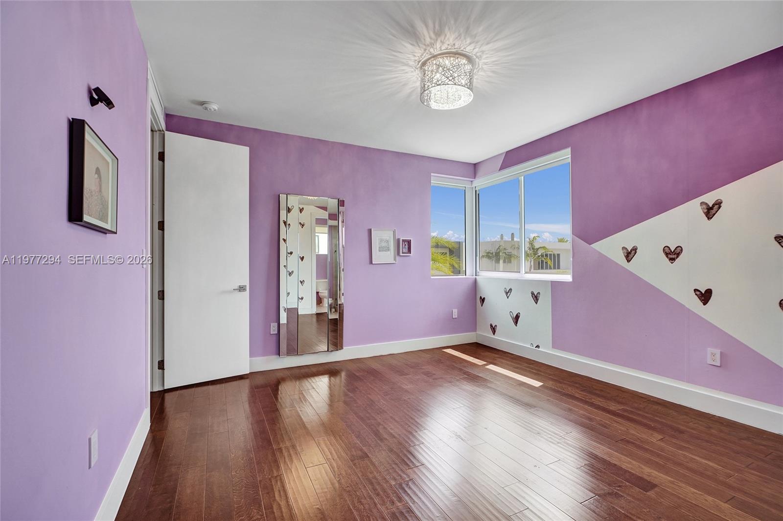 10223 NW 75th Ter Doral, FL 33178