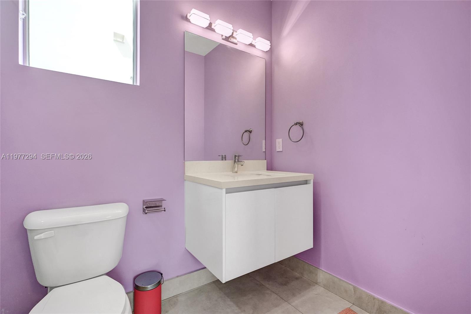 10223 NW 75th Ter Doral, FL 33178