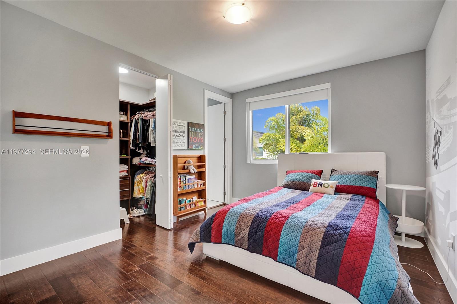 10223 NW 75th Ter Doral, FL 33178