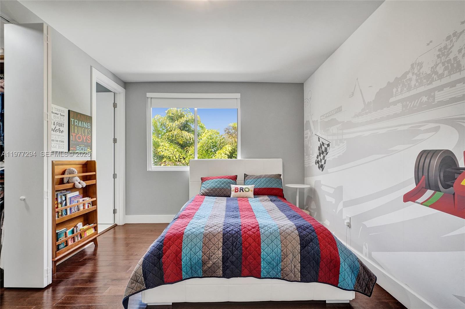 10223 NW 75th Ter Doral, FL 33178