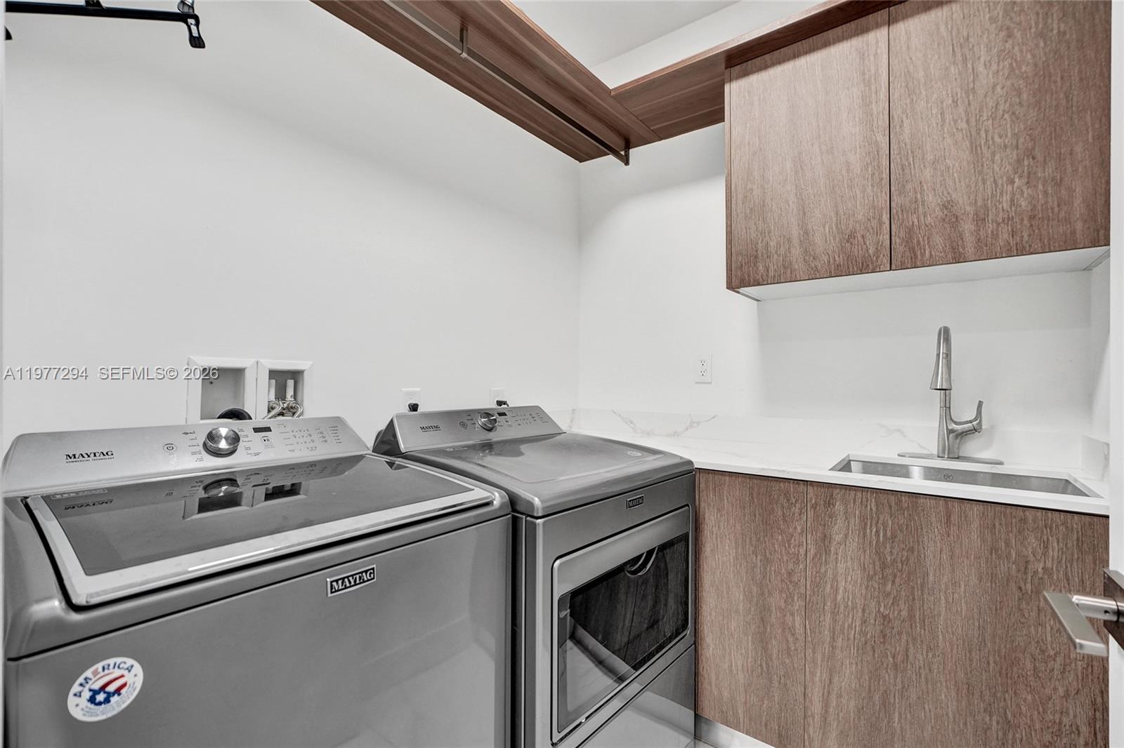 10223 NW 75th Ter Doral, FL 33178