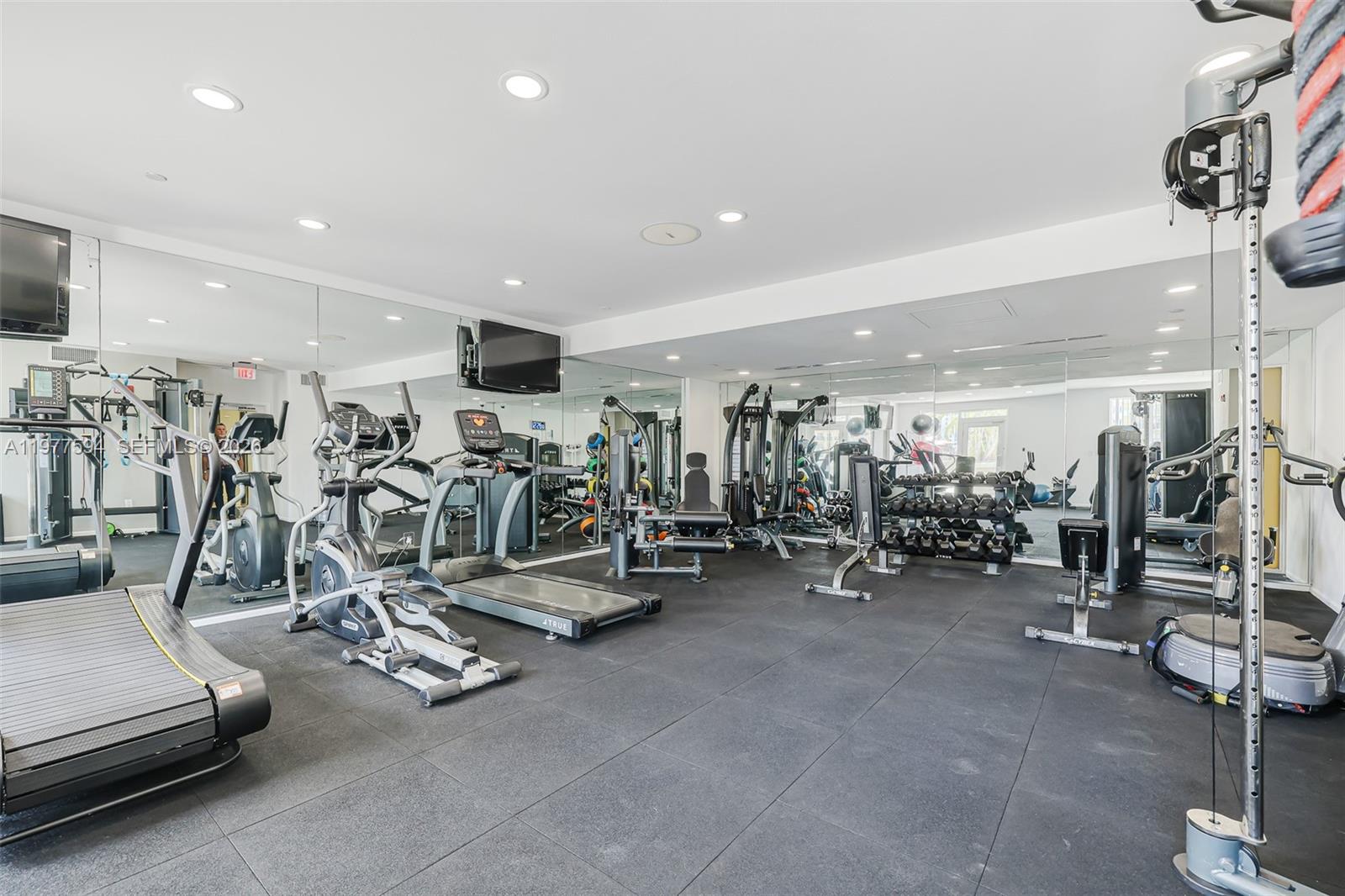 image Ten Aragon Condo17