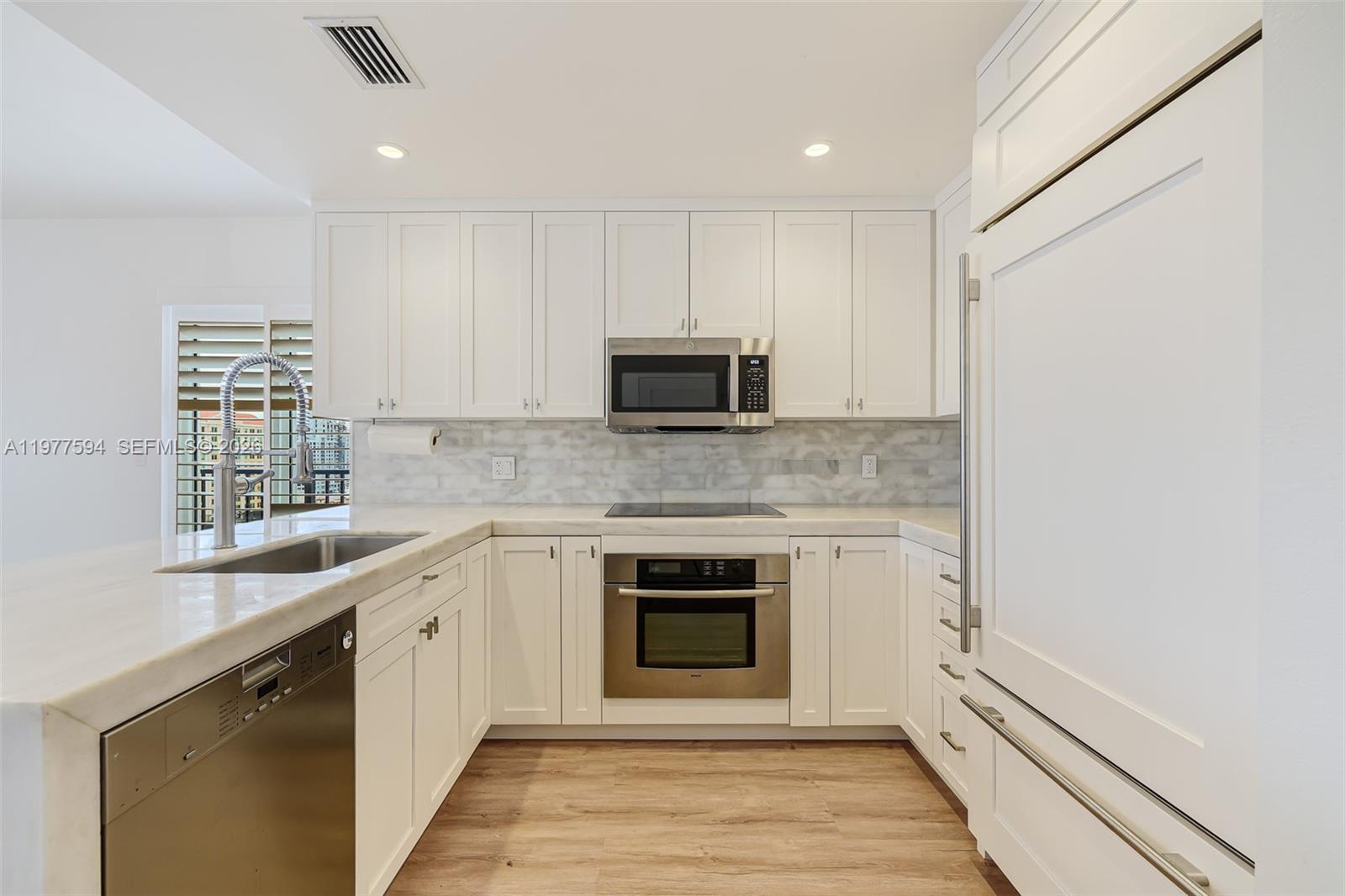 image Ten Aragon Condo2