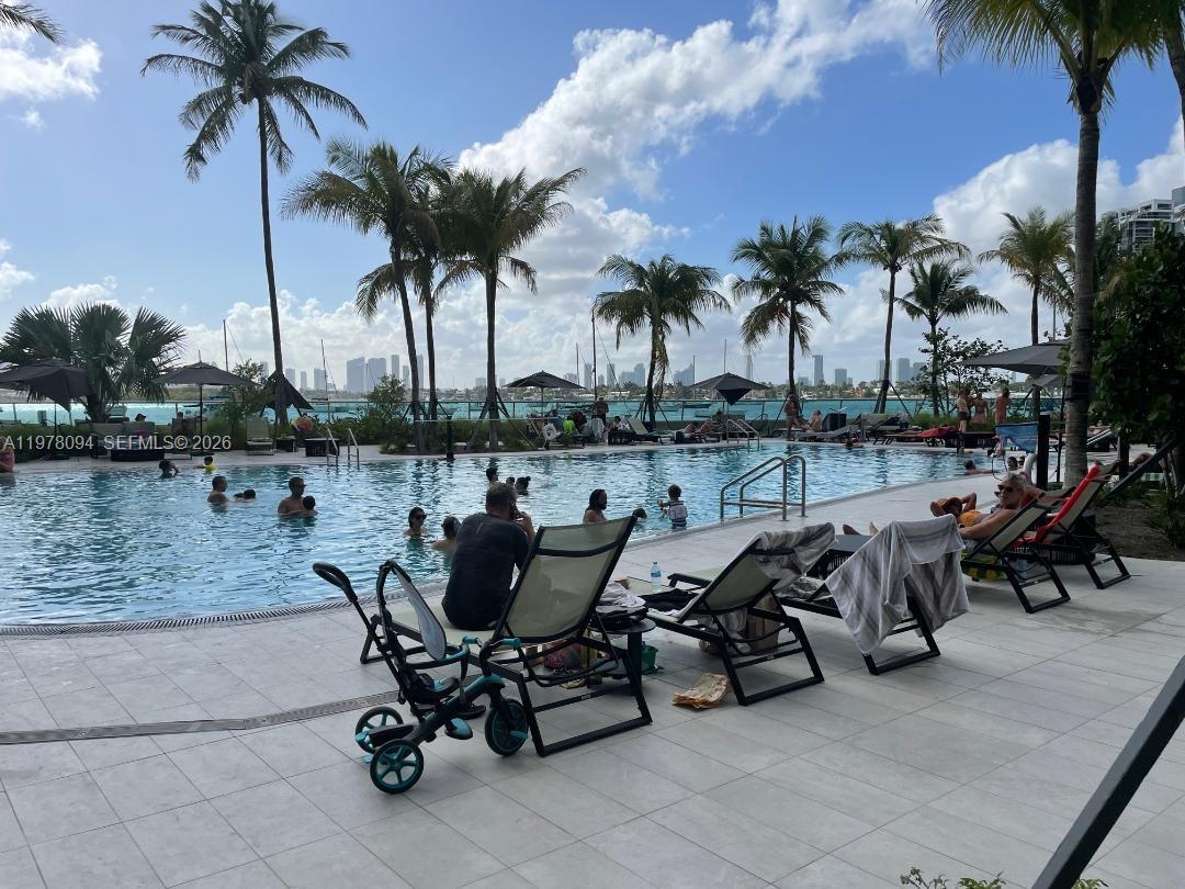 1500 Bay Rd #524S Miami Beach, FL 33139