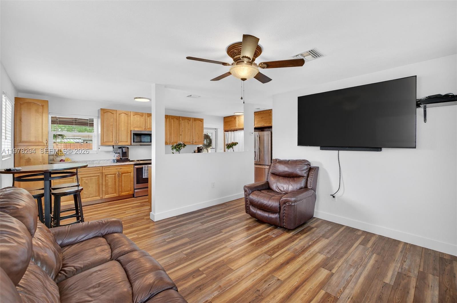 731 N 69th Ave Hollywood, FL 33024