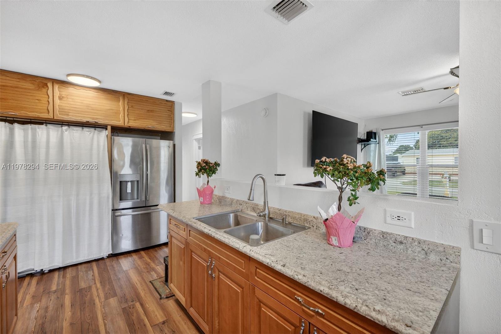 731 N 69th Ave Hollywood, FL 33024