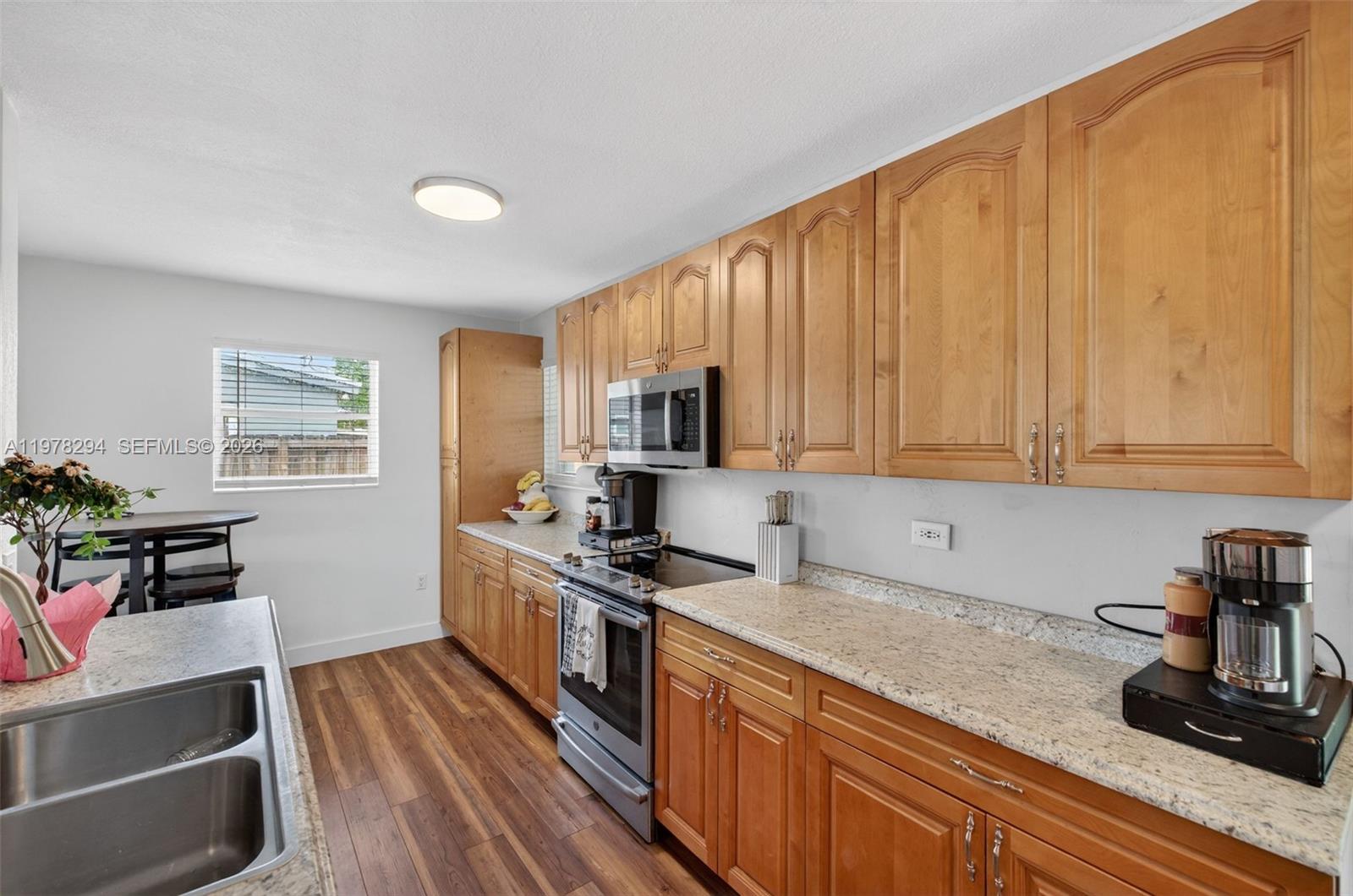 731 N 69th Ave Hollywood, FL 33024