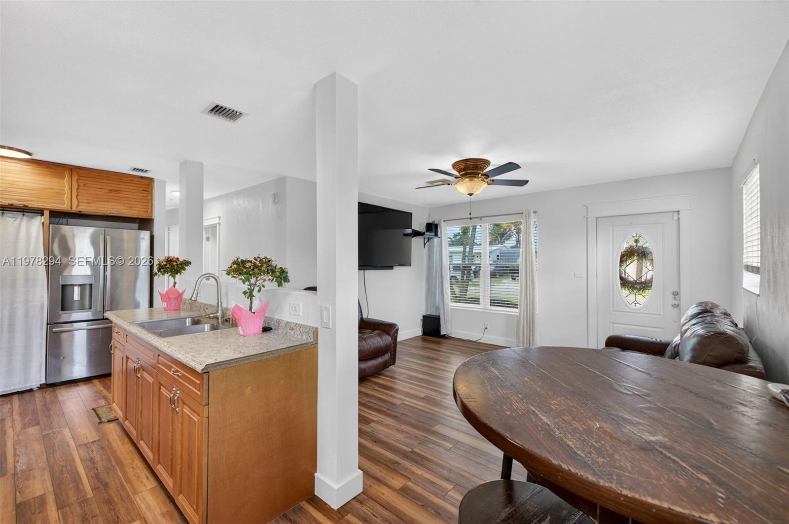 731 N 69th Ave Hollywood, FL 33024