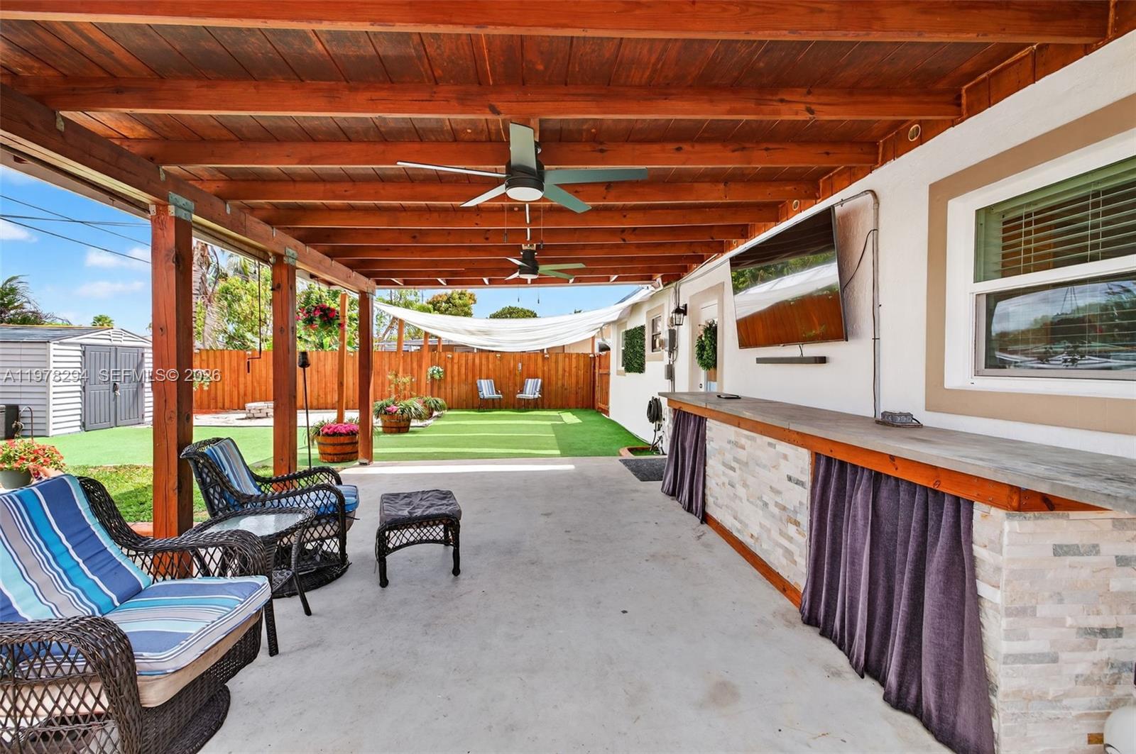 731 N 69th Ave Hollywood, FL 33024