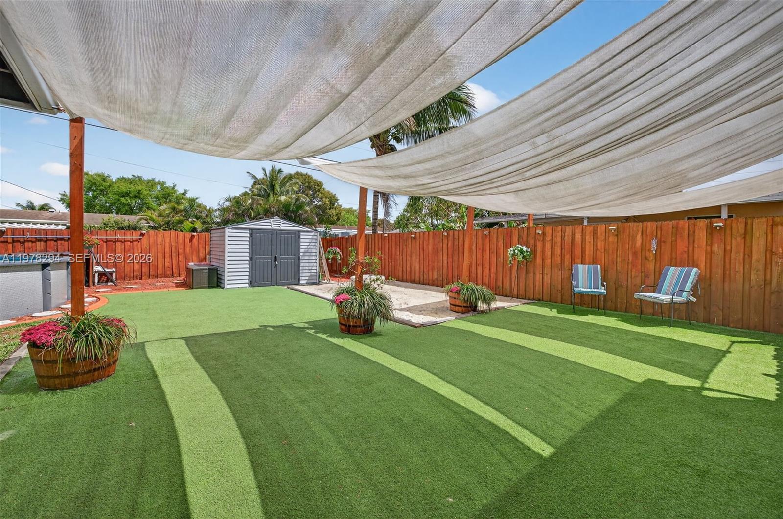 731 N 69th Ave Hollywood, FL 33024