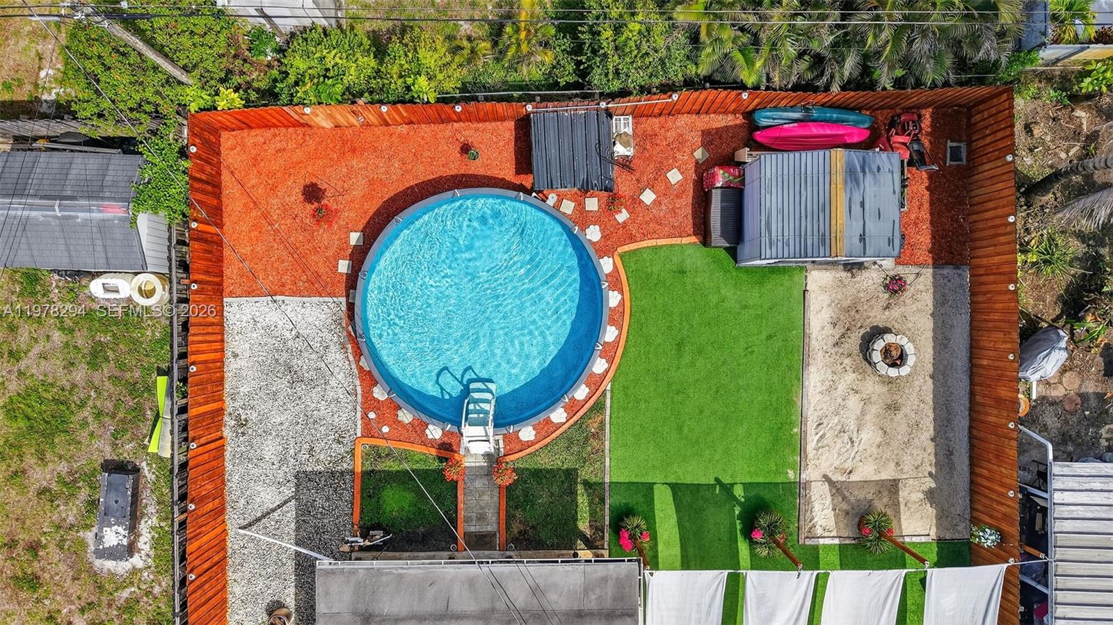 731 N 69th Ave Hollywood, FL 33024