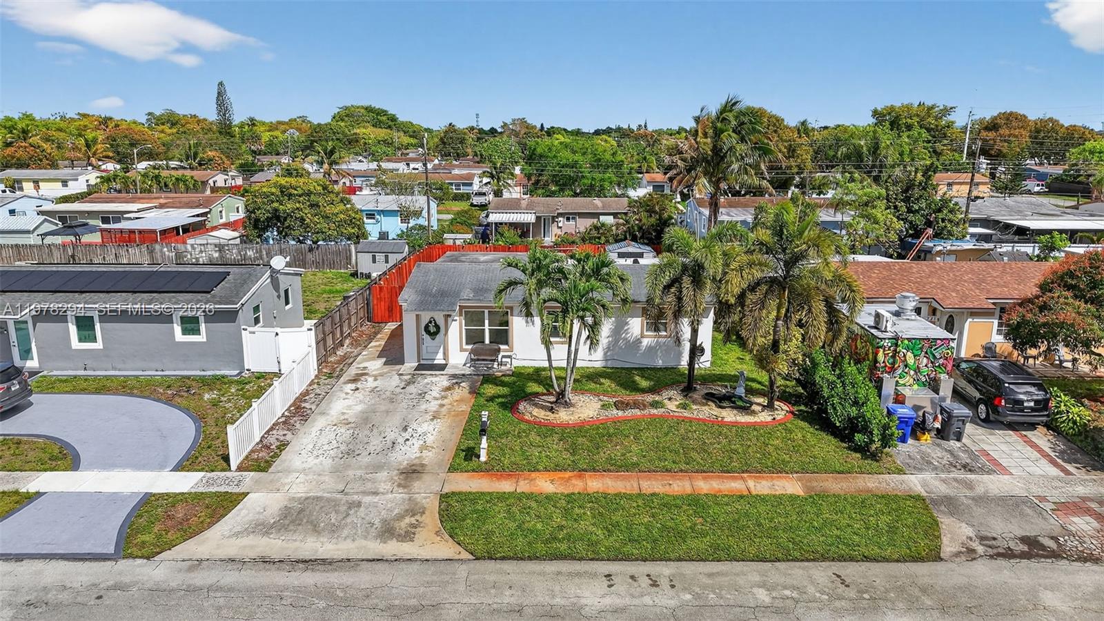 731 N 69th Ave Hollywood, FL 33024