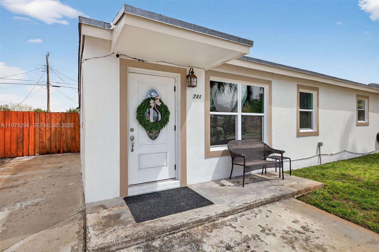 731 N 69th Ave Hollywood, FL 33024
