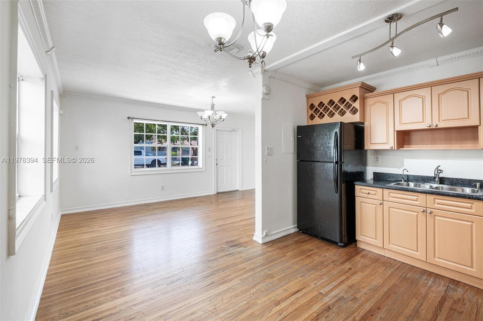 2862 SW 38th Ct Miami, FL 33134