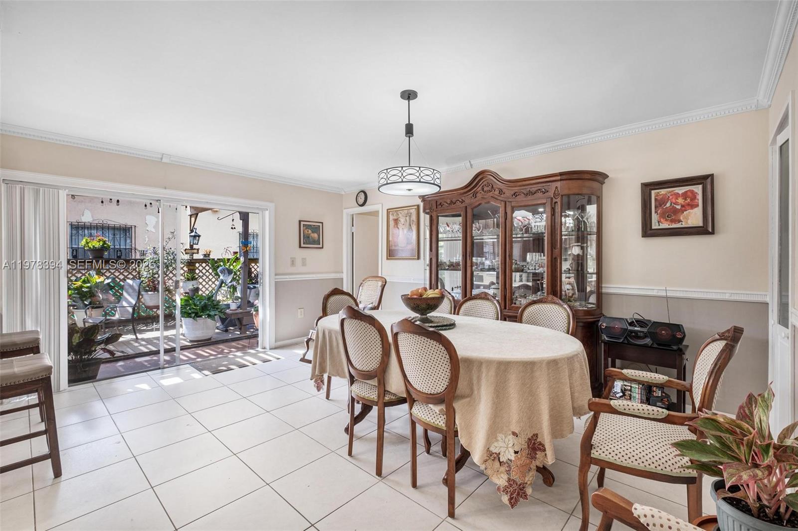 2862 SW 38th Ct Miami, FL 33134