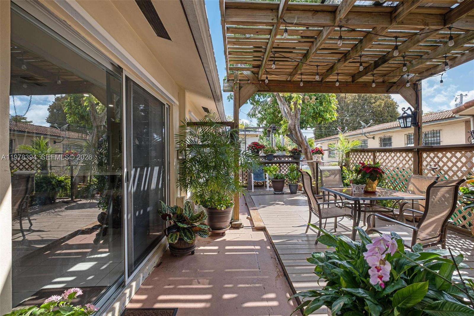 2862 SW 38th Ct Miami, FL 33134