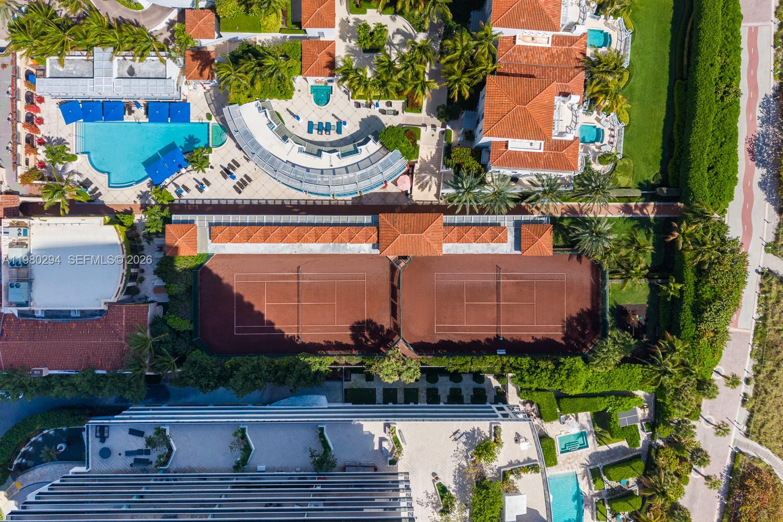 5959 Collins Ave #1606 Miami Beach, FL 33140